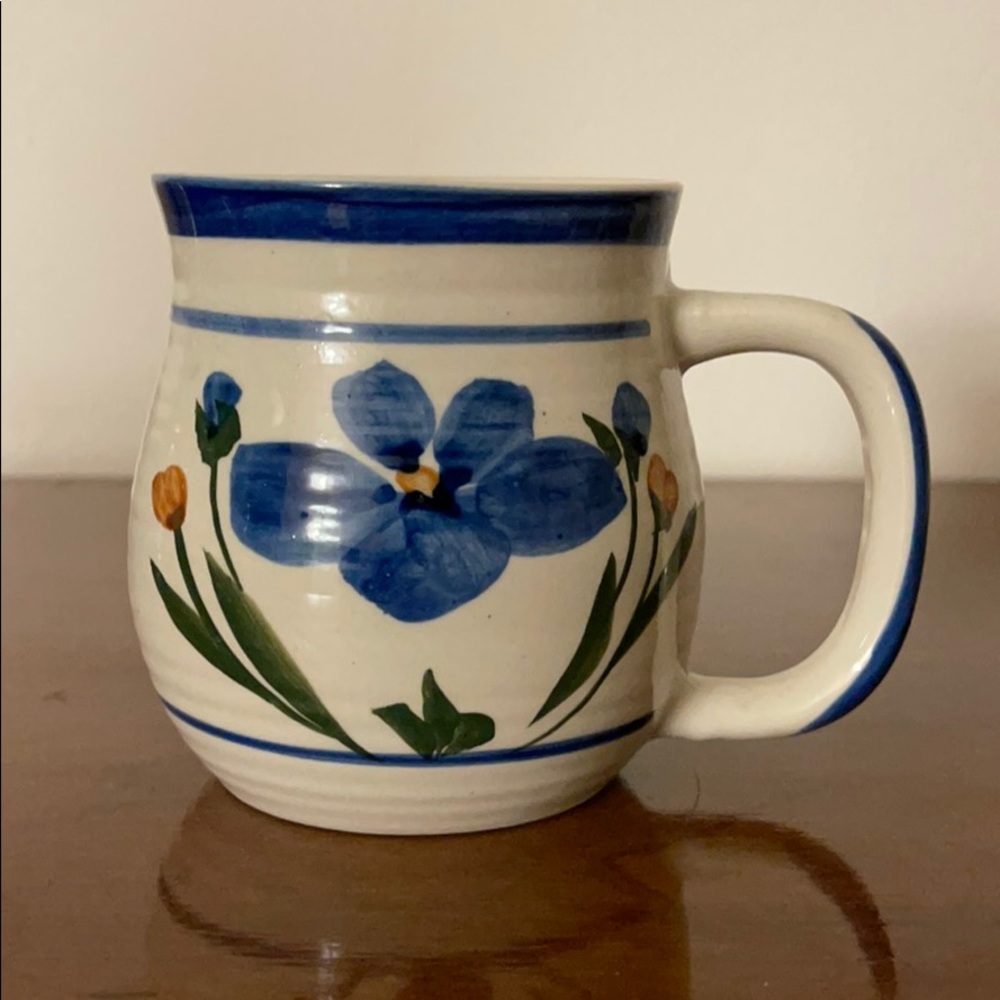 Vintage Blue Floral Mug